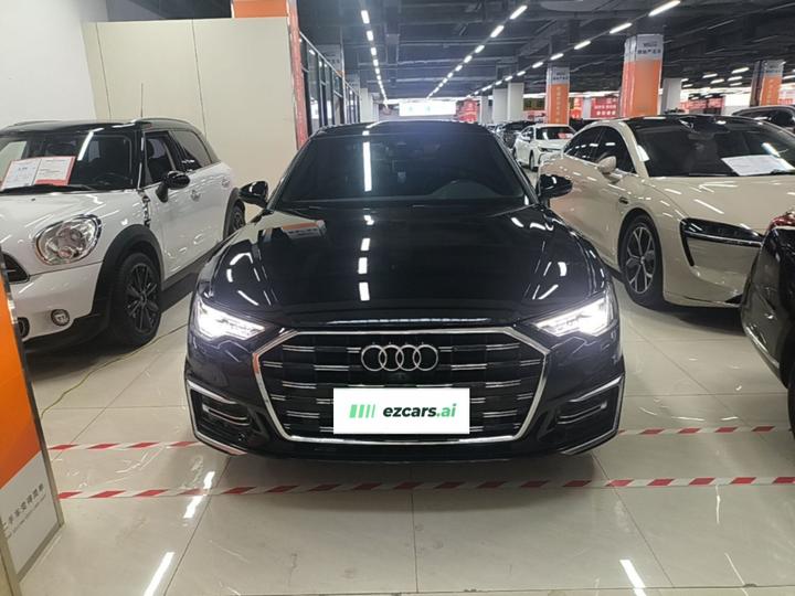Audi 2025款 45 TFSI quattro 尊享动感型 photo 2