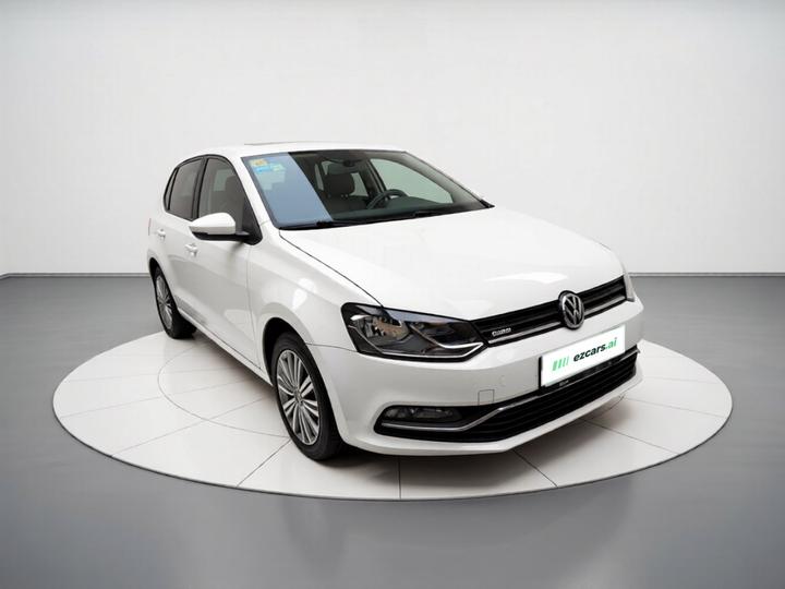 Polo 2016 1.6L AT Comfort photo 3