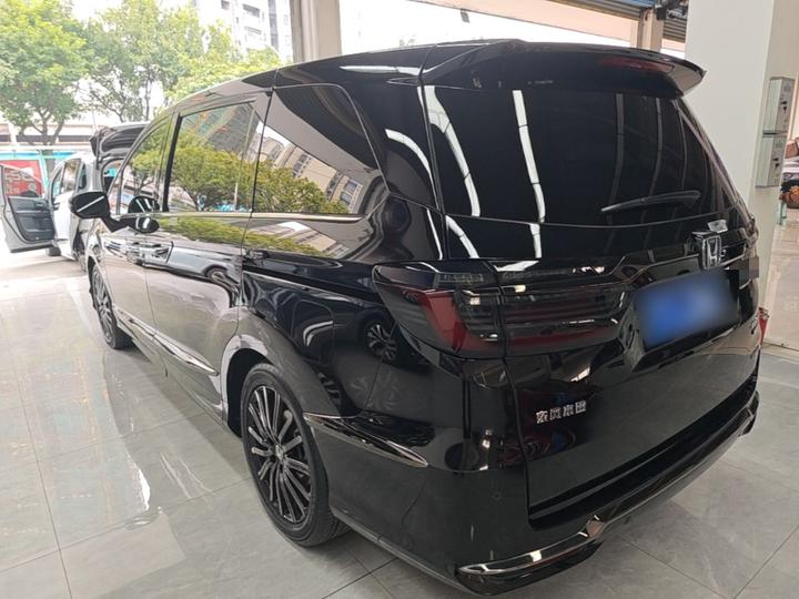 Elysion 2024 2.0L e:HEV Luxury photo 4