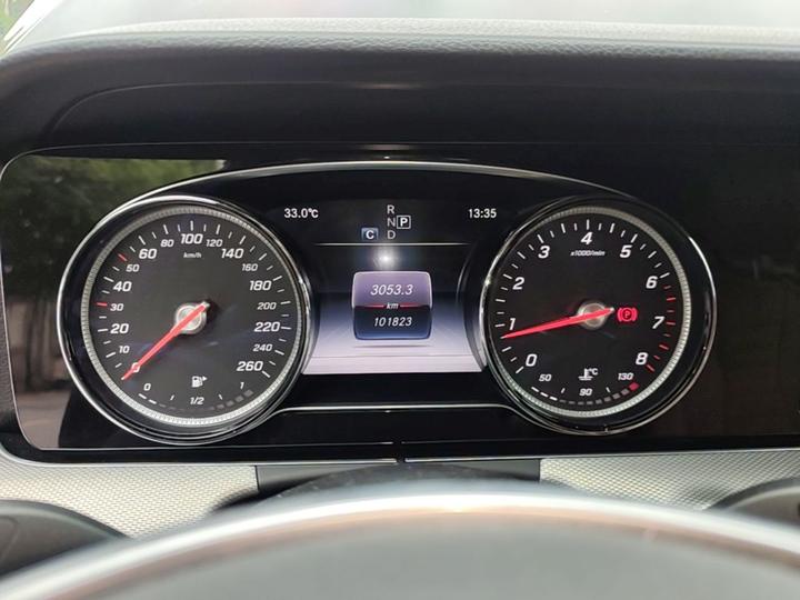 E-Class 2017 E 200 Sport 4MATIC photo 7