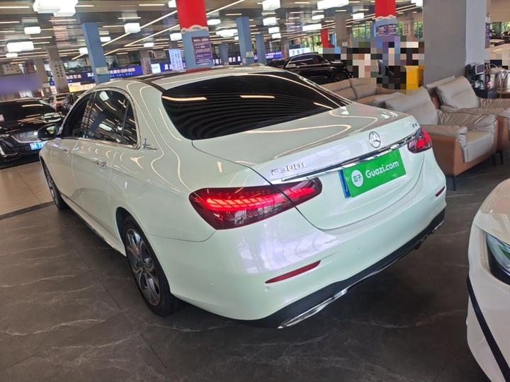 E-Class 2022 Facelift E 300 L Sport Fashion photo 4