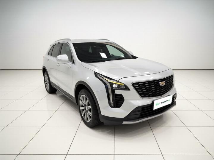 XT4 2018 28T RWD Leading photo 3