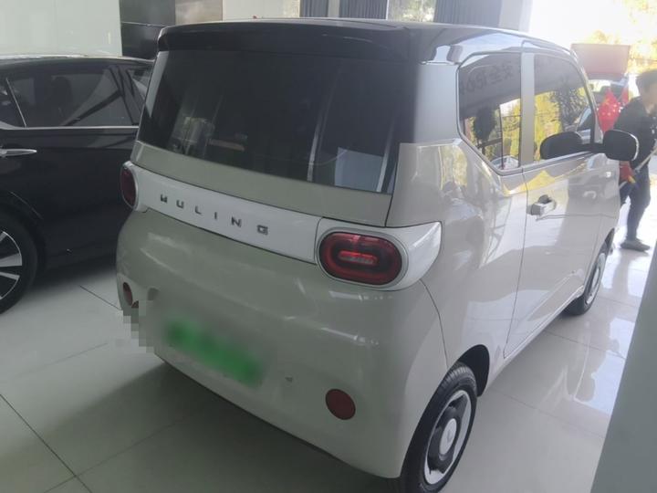 Hongguang MINIEV 2024 3rd Gen 215km Advanced photo 6