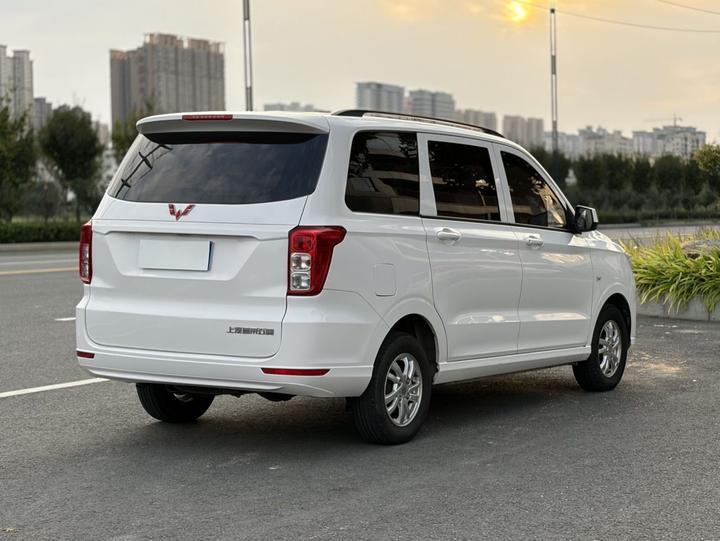 Wuling Hongguang 2021 Facelift 1.5L S LAR photo 6