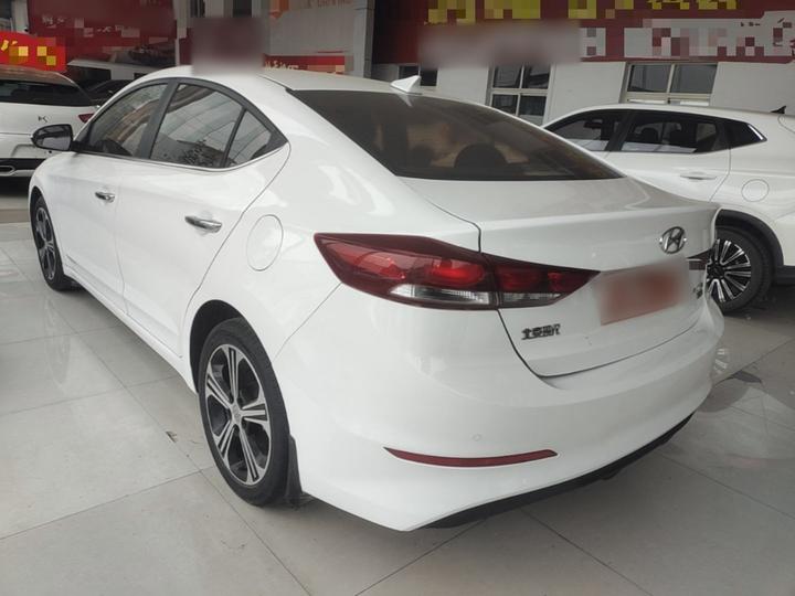 Elantra 2018 1.4T DCT photo 4