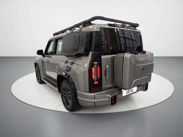 Wagon 2025 2.0TD DCT AWD Defender photo 4