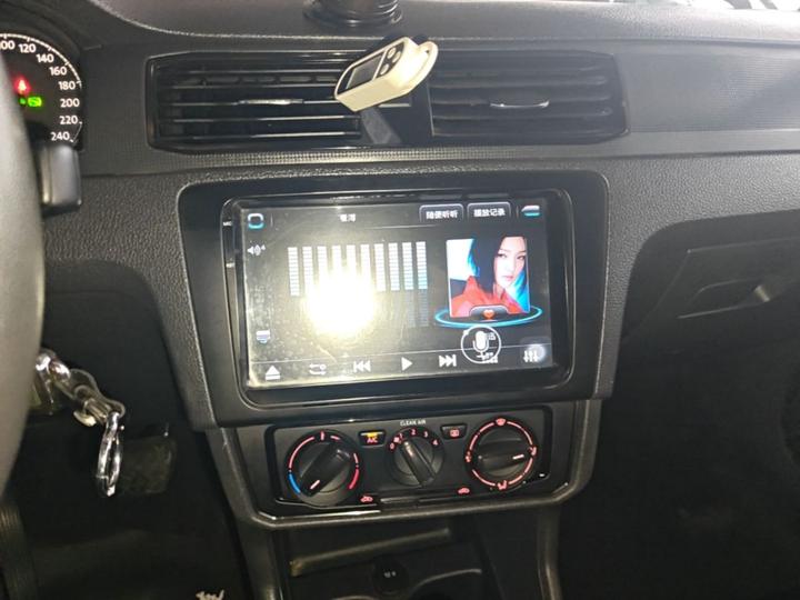 Santana 2016 1.6L AT photo 8