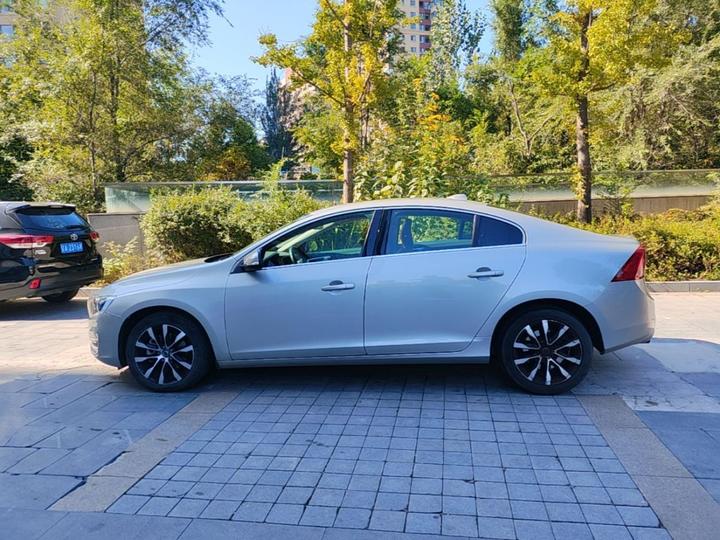 S60 2019 S60L T3 photo 3