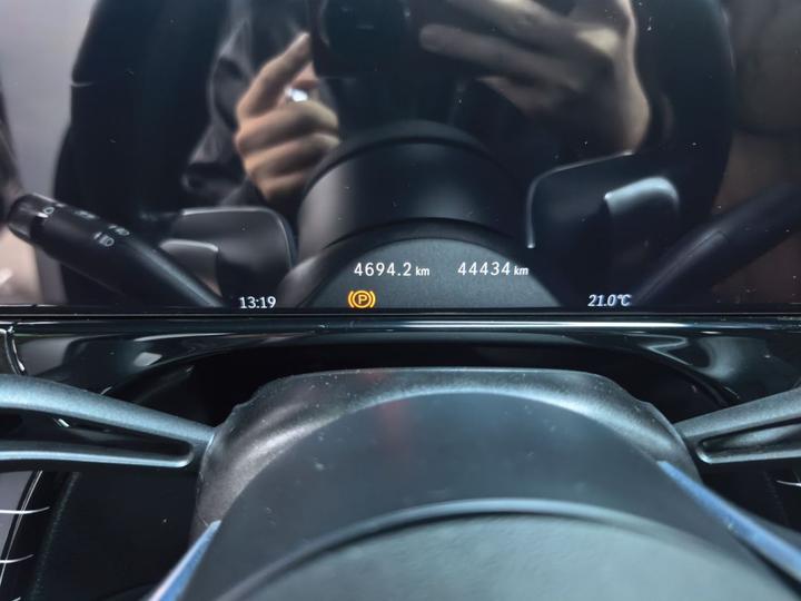 E-Class 2024 E 260 L photo 7