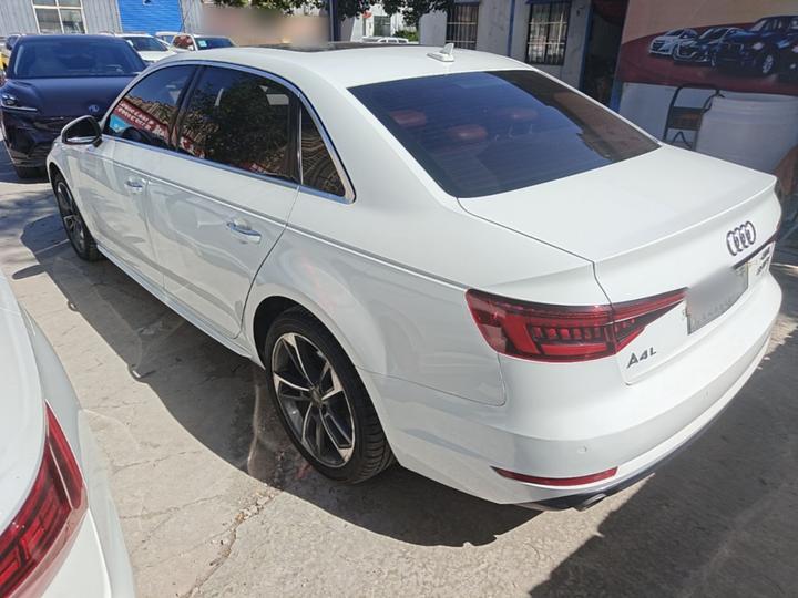 A4L 2018 30 Anniversary 30 TFSI Progressive photo 4