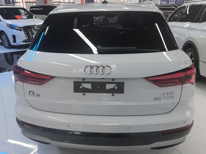 Q3 2019 35 TFSI Progressive photo 5