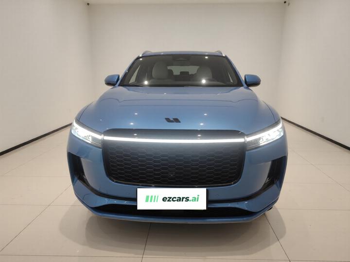 Li Auto ONE 2021 EREV 6-Seater photo 2