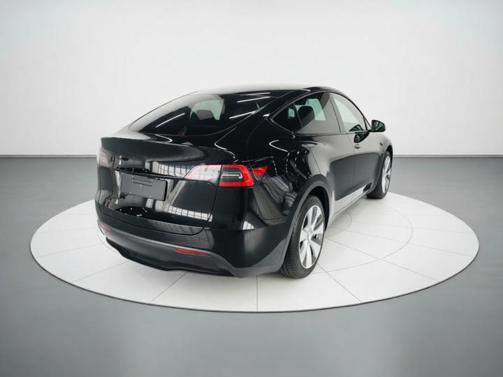 Model Y 2022 Facelift RWD photo 6