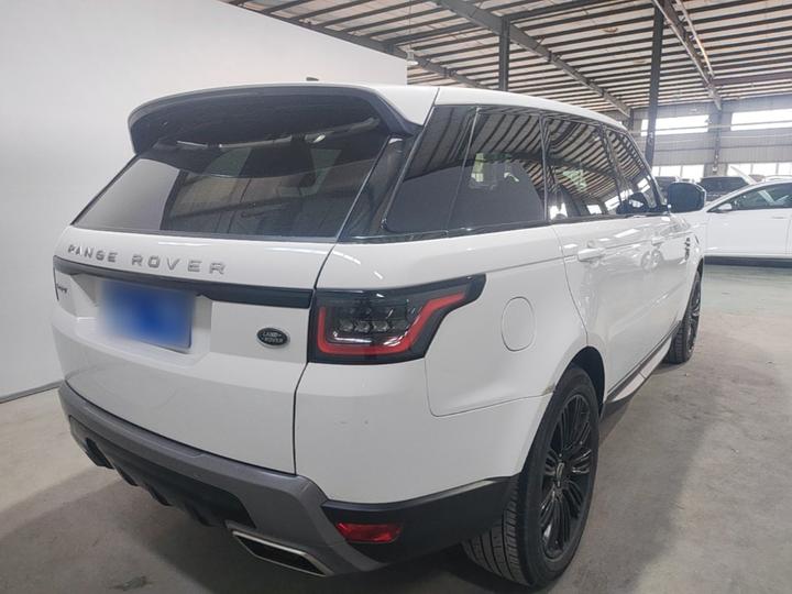 Range Rover Sport 2020 3.0 L6 SE photo 4