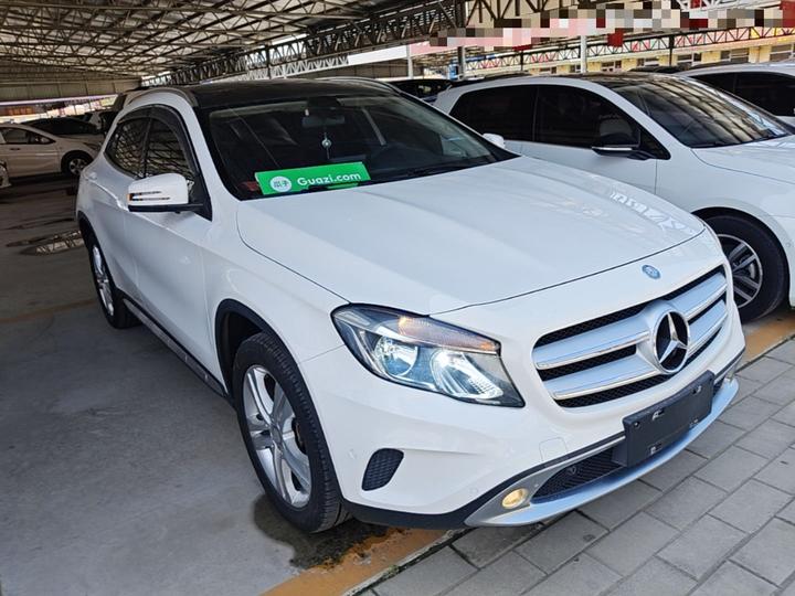 GLA 2016 GLA 200 Dynamic photo 3