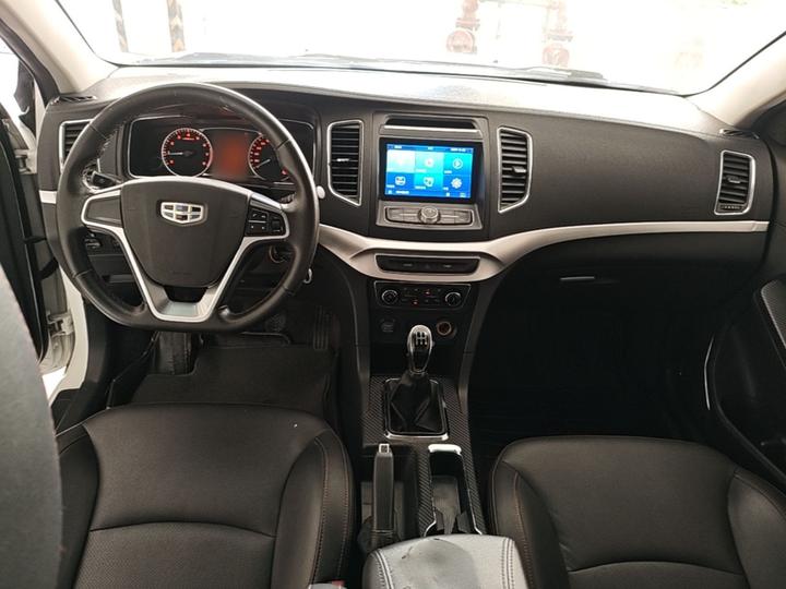 Vision 2016 1.5L MT photo 5