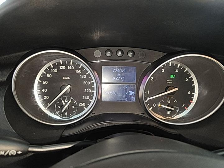 R-Class 2017 R 320 4MATIC Business Edition photo 3