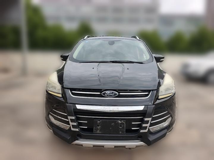 Kuga 2015 1.5L GTDi RWD photo 2
