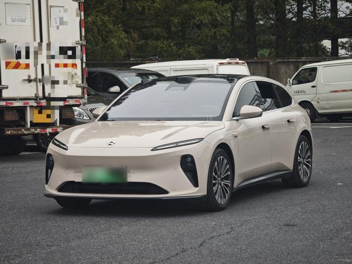 ET5T 2024 75kWh Touring