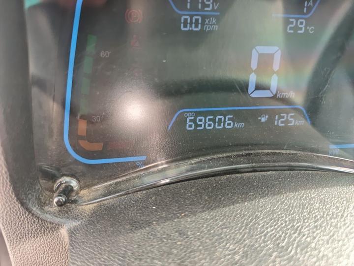 EV EV2 2022 photo 2