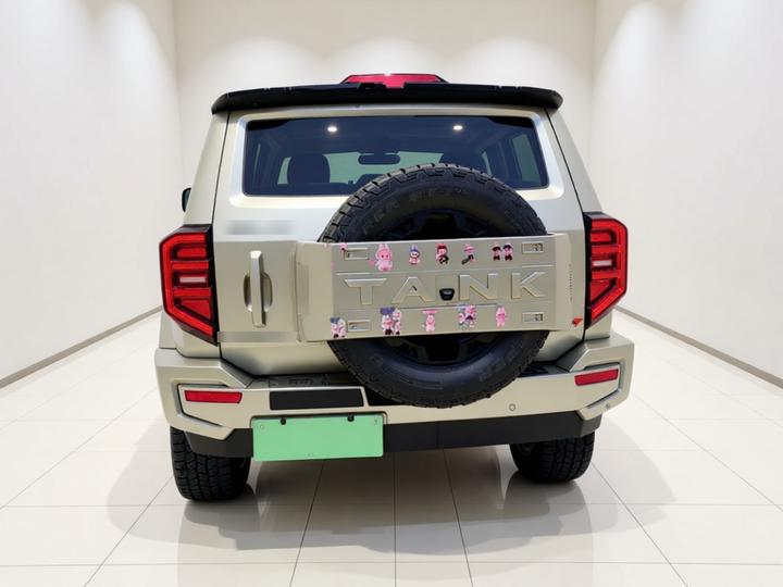 400 EV 2023 Hi4-T photo 5