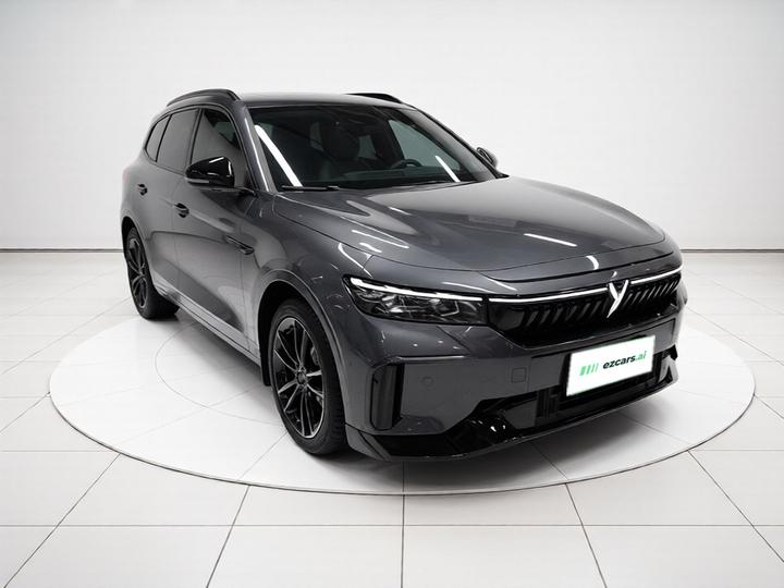 Voyah FREE 2025 318 259km AWD Explorer photo 3