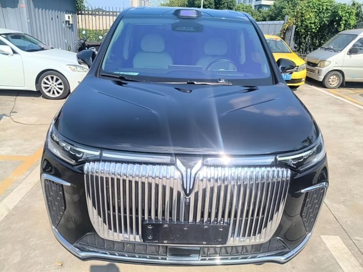 Voyah Dreamer 2025 PHEV AWD Premium Qiankun photo 2