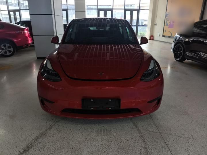 Model Y 2022 Facelift RWD photo 2