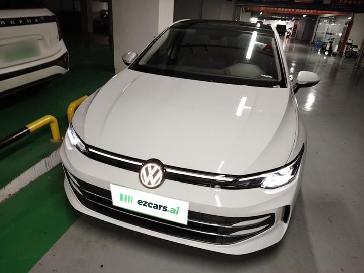 Golf 2025 300TSI Pro photo 2
