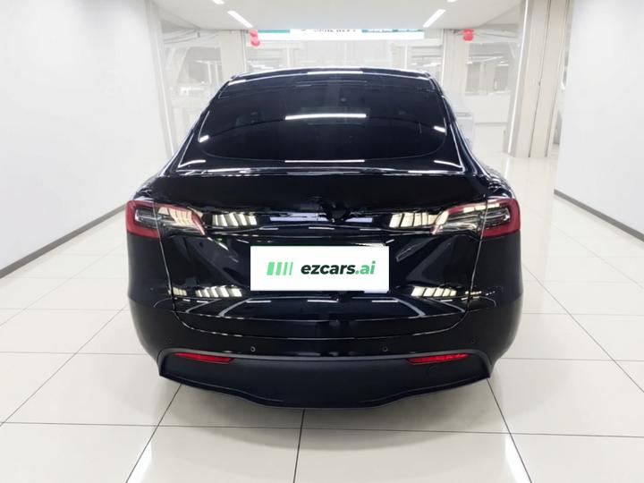 Model Y 2022 Facelift RWD photo 5