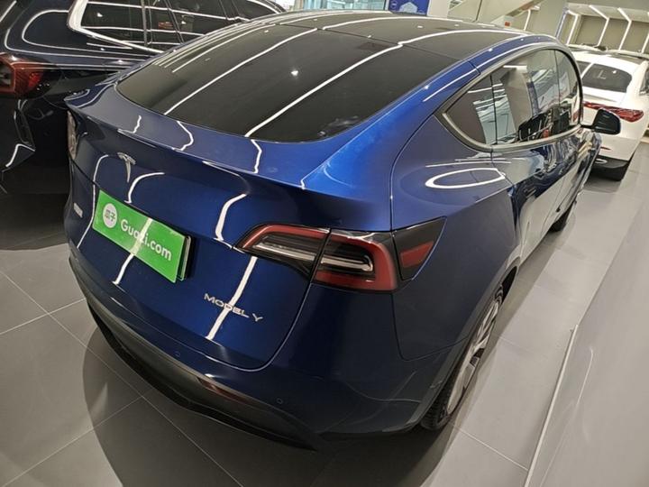 Model Y 2022 RWD photo 6