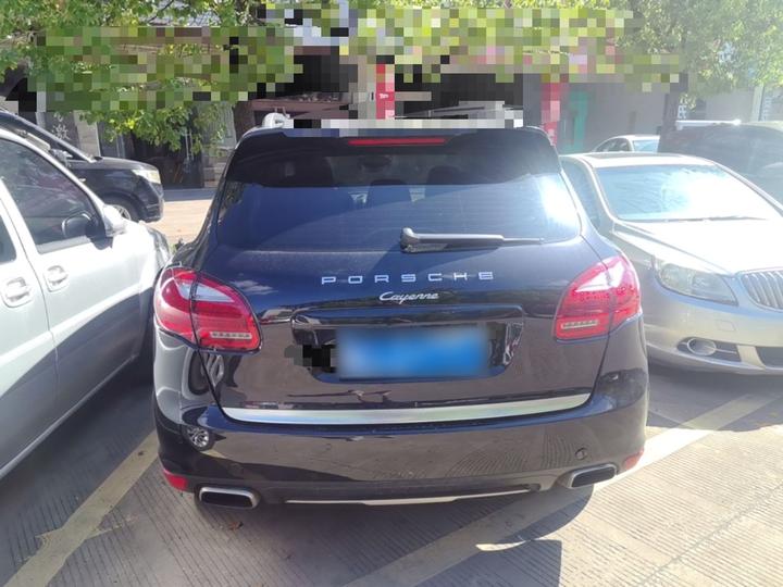 2011 Cayenne 3.0T photo 3