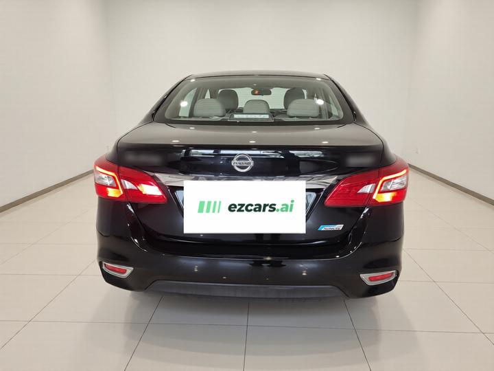Sylphy 2018 1.6XV CVT Exclusive photo 5