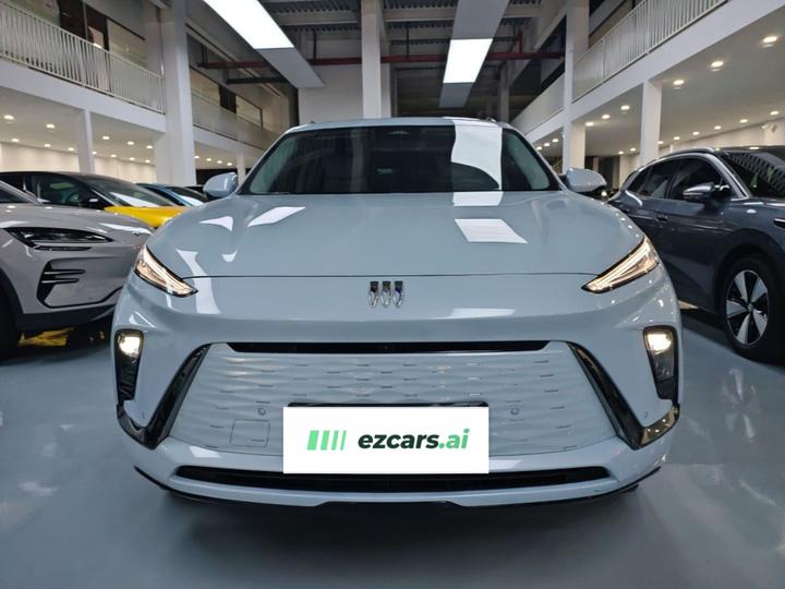E5 2023 Standard Range photo 2
