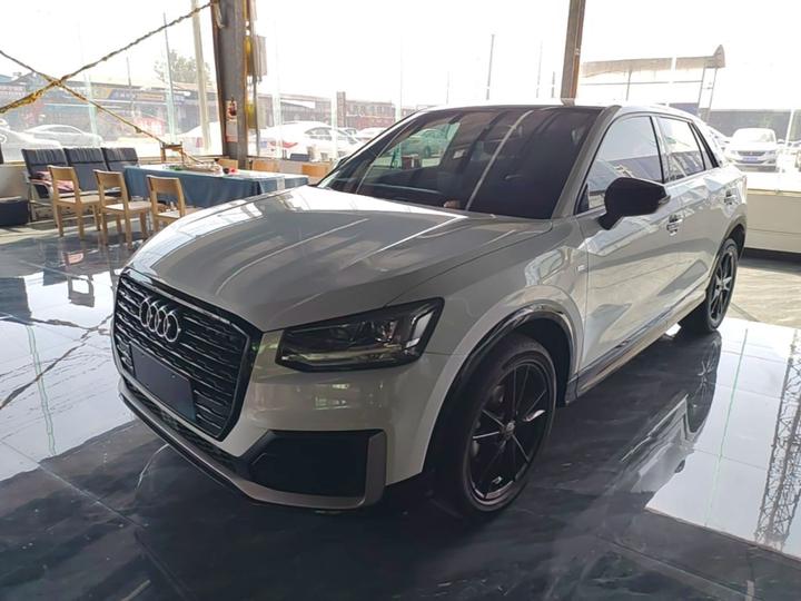 Q2L 2020 35 TFSI Progressive Dynamic