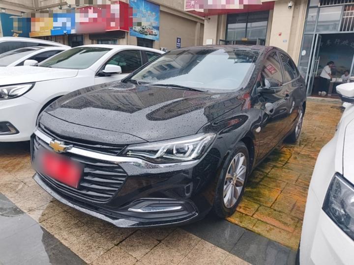 Cruze 2022 320 AT