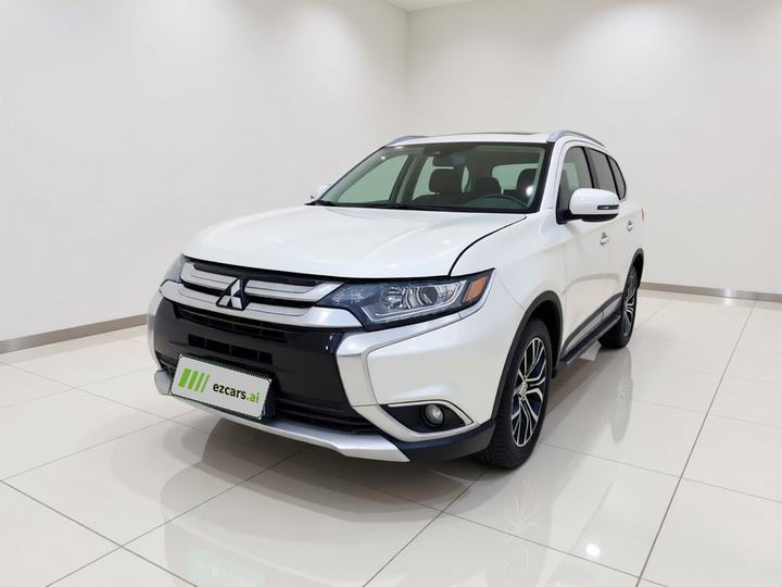 Outlander 2018 2.0L RWD Honor 5-Seater