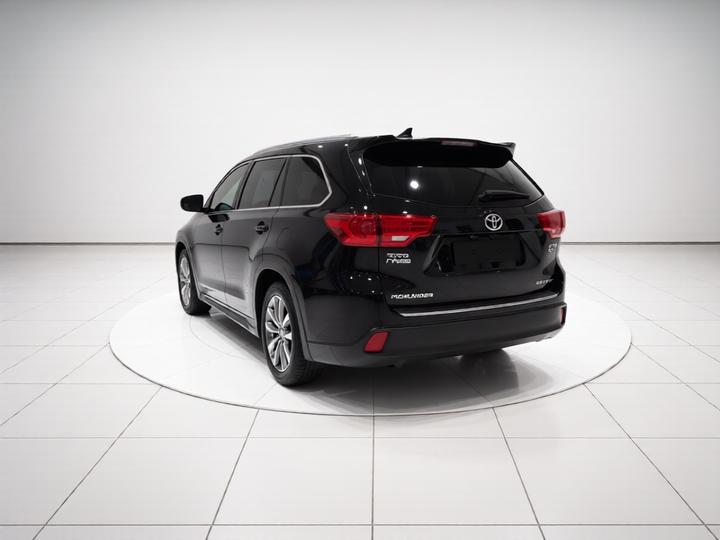 Highlander 2015 2.0T AWD Luxury 7-Seater photo 4