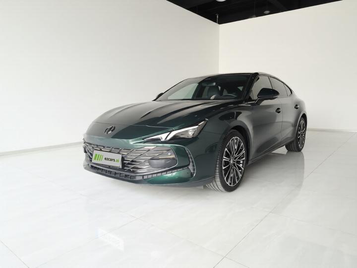 MG7 2023 2.0T AT