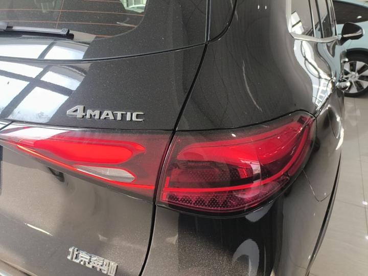 GLC 2024 Facelift GLC 260 L 4MATIC Luxury 5-Seater photo 7