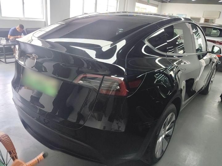Model Y 2022 Facelift Long Range AWD photo 4