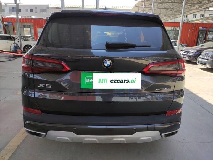 X5 Imported 2019 xDrive30i X Design Package photo 3