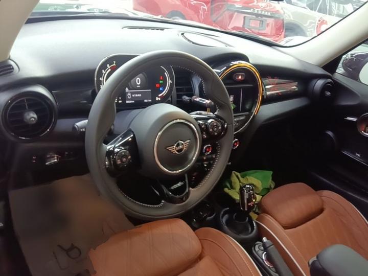 2021 1.5T COOPER photo 5