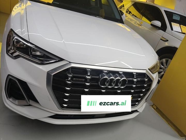 Q3 2019 40 TFSI quattro Fashion Dynamic photo 2