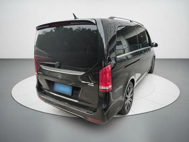 V-Class 2021 V 260 L Long Wheelbase Luxury photo 4
