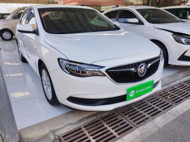 Excelle 2021 Facelift Classic 1.5L AT Elite photo 3