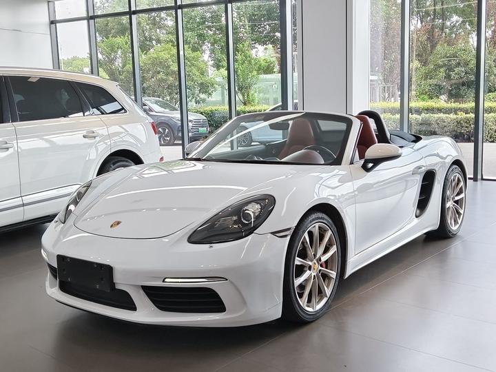 718 2016 Boxster 2.0T