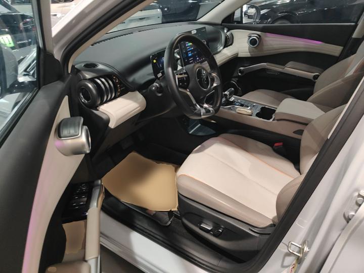 Yuan PLUS 2024 Honor 430KM photo 3