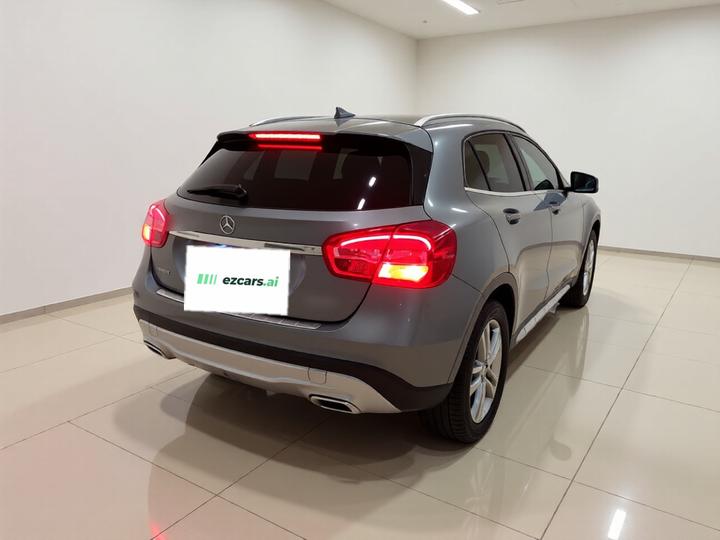 GLA 2016 GLA 200 Dynamic photo 6