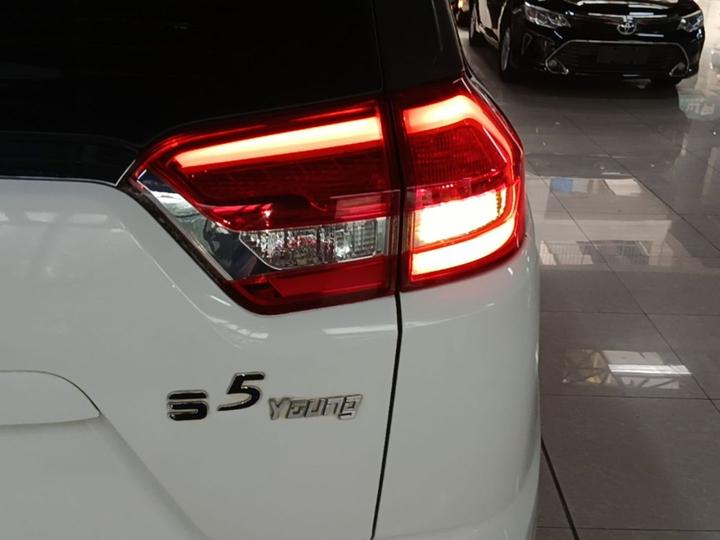 Haima S5 2018 1.6L CVT Luxury photo 7
